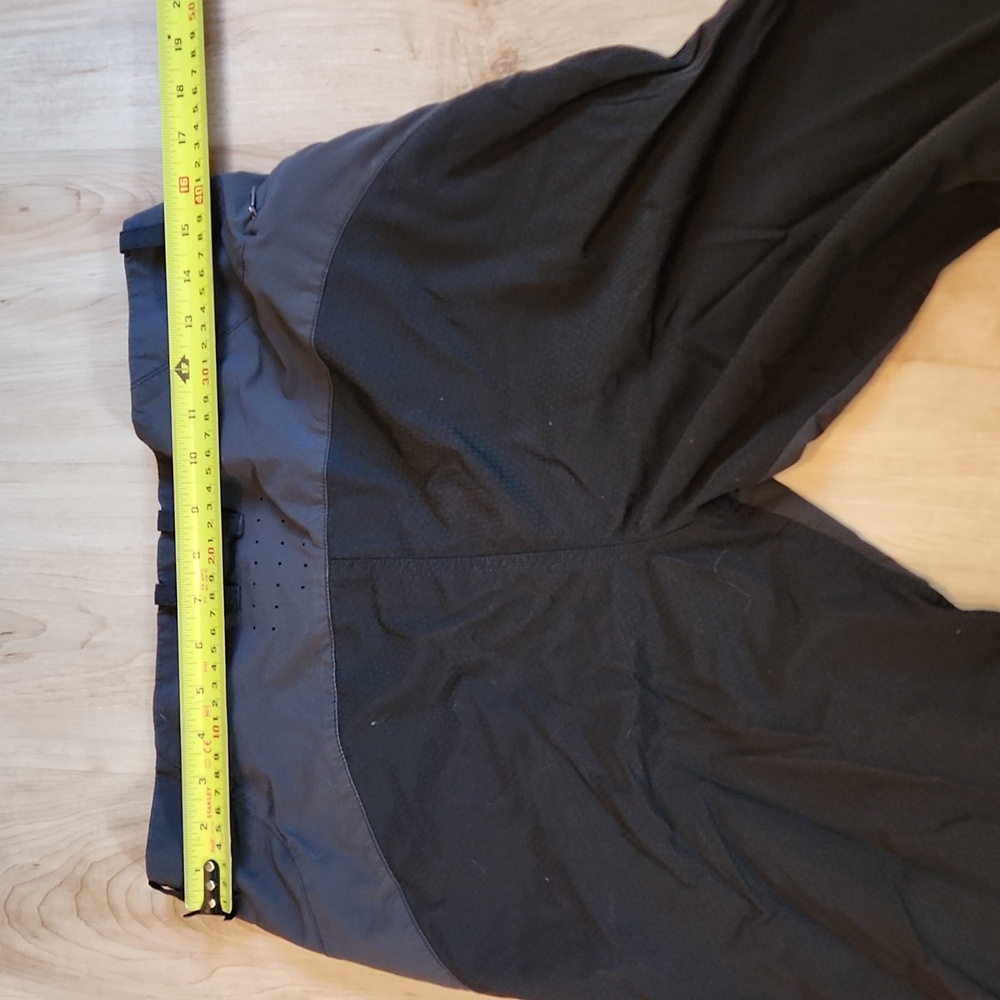 The North Face Black Outdoor Pants - Picture 7 of 8